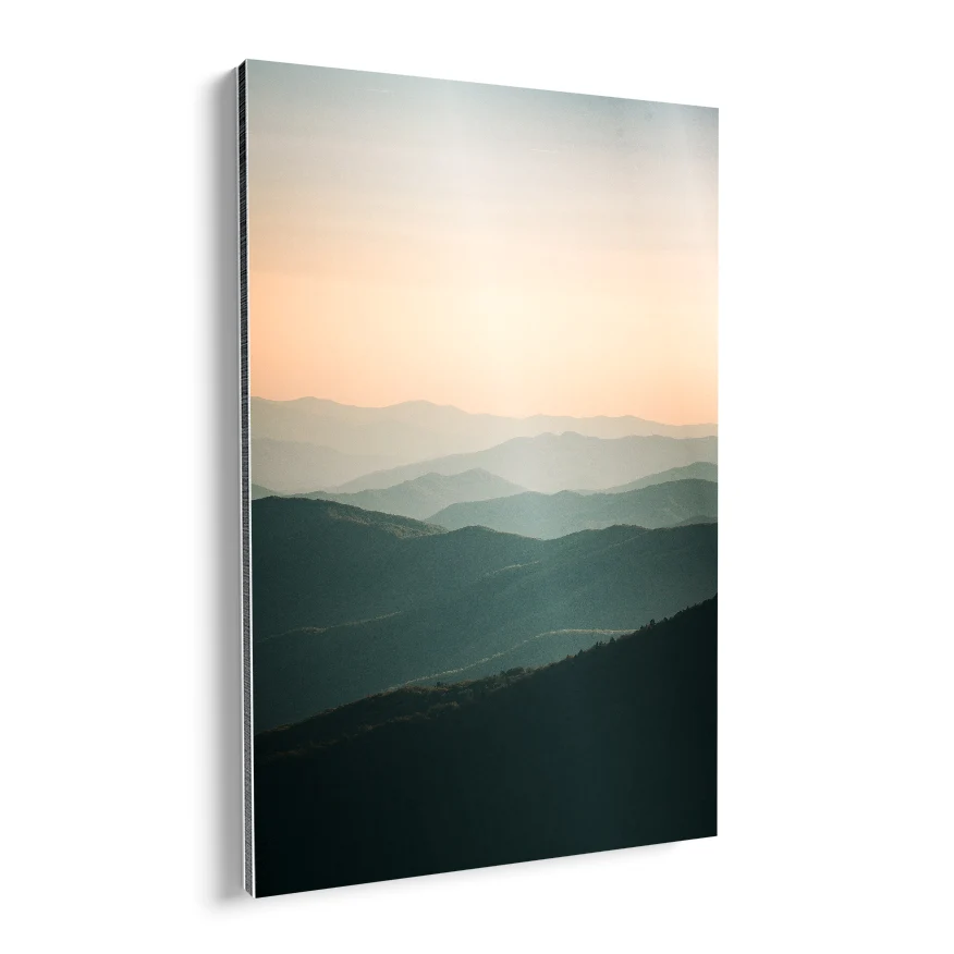 Amanecer en la colina Poster