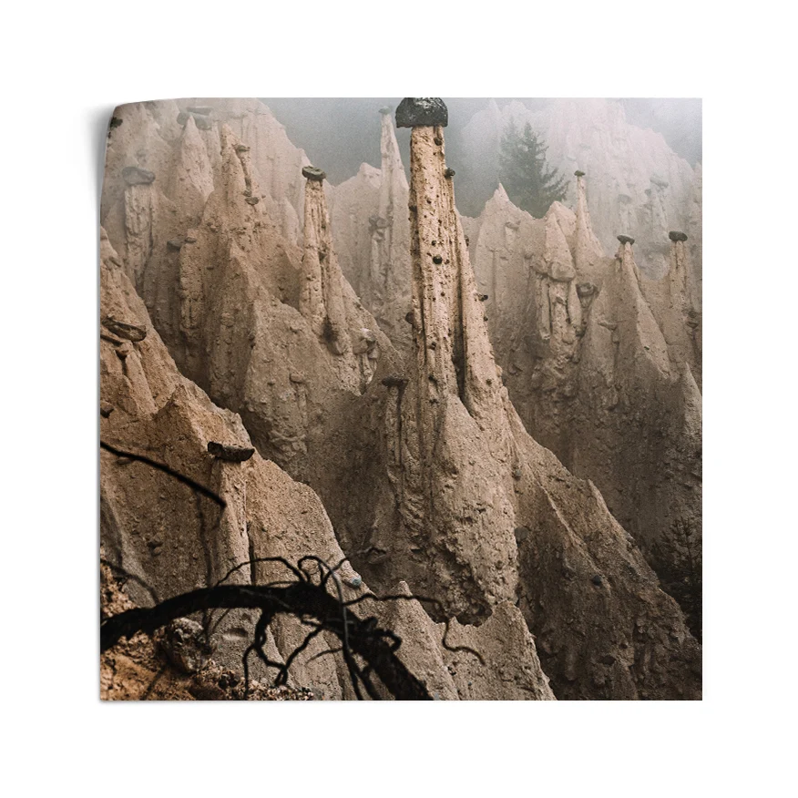 Rocas Acomodadas Poster